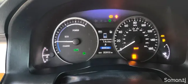 Lexus ES series 2014 · 3.0 AT