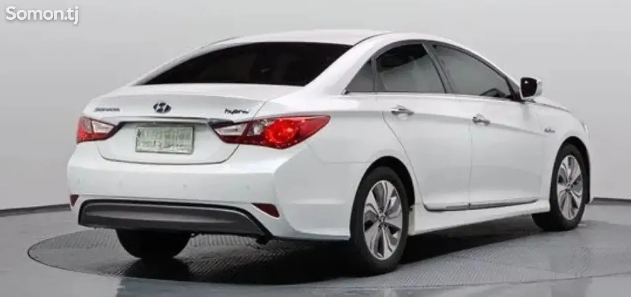 Hyundai Sonata 2014 · 2.0 AT