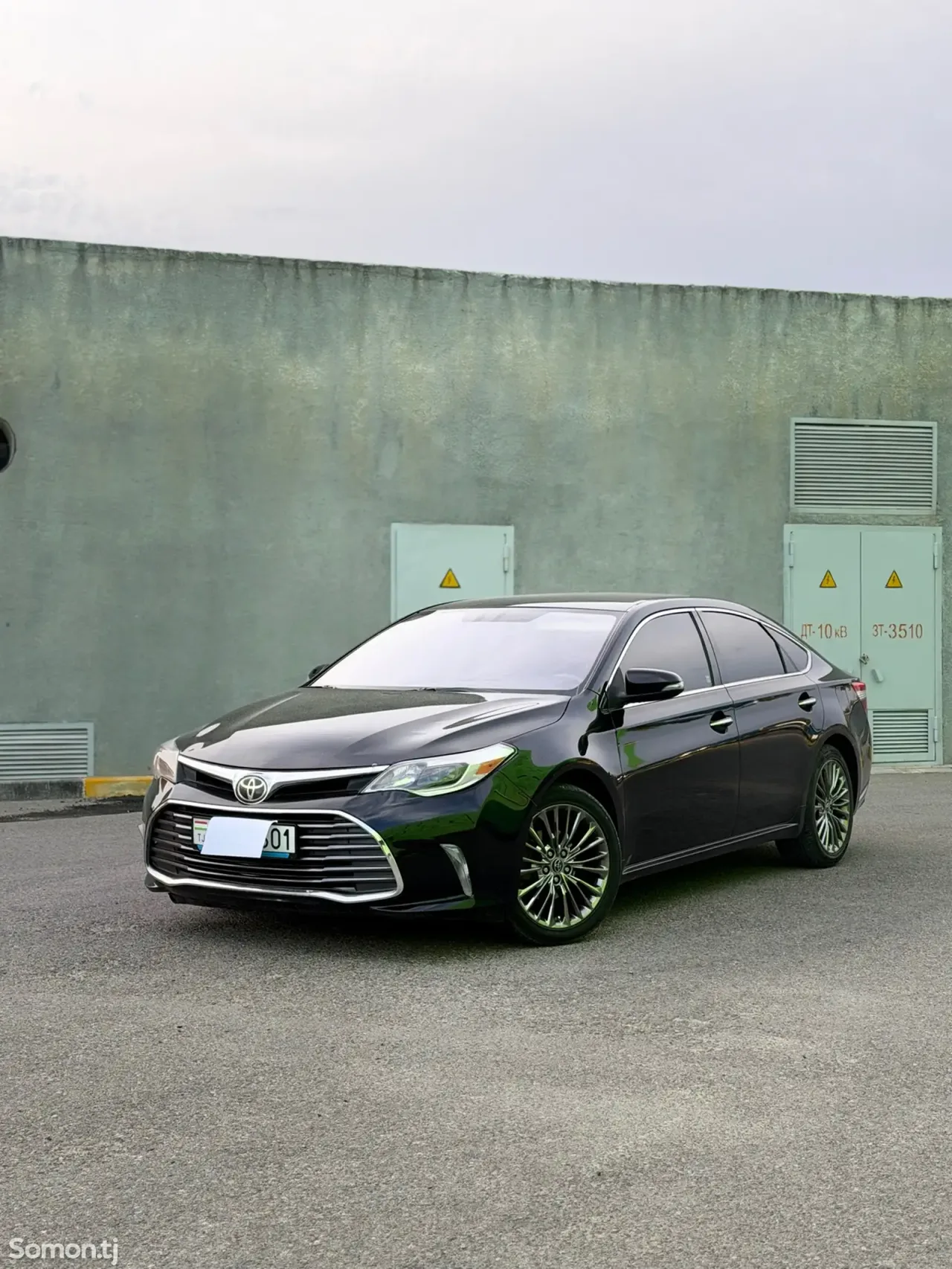 Toyota Avalon 2015 · 3.5 AT