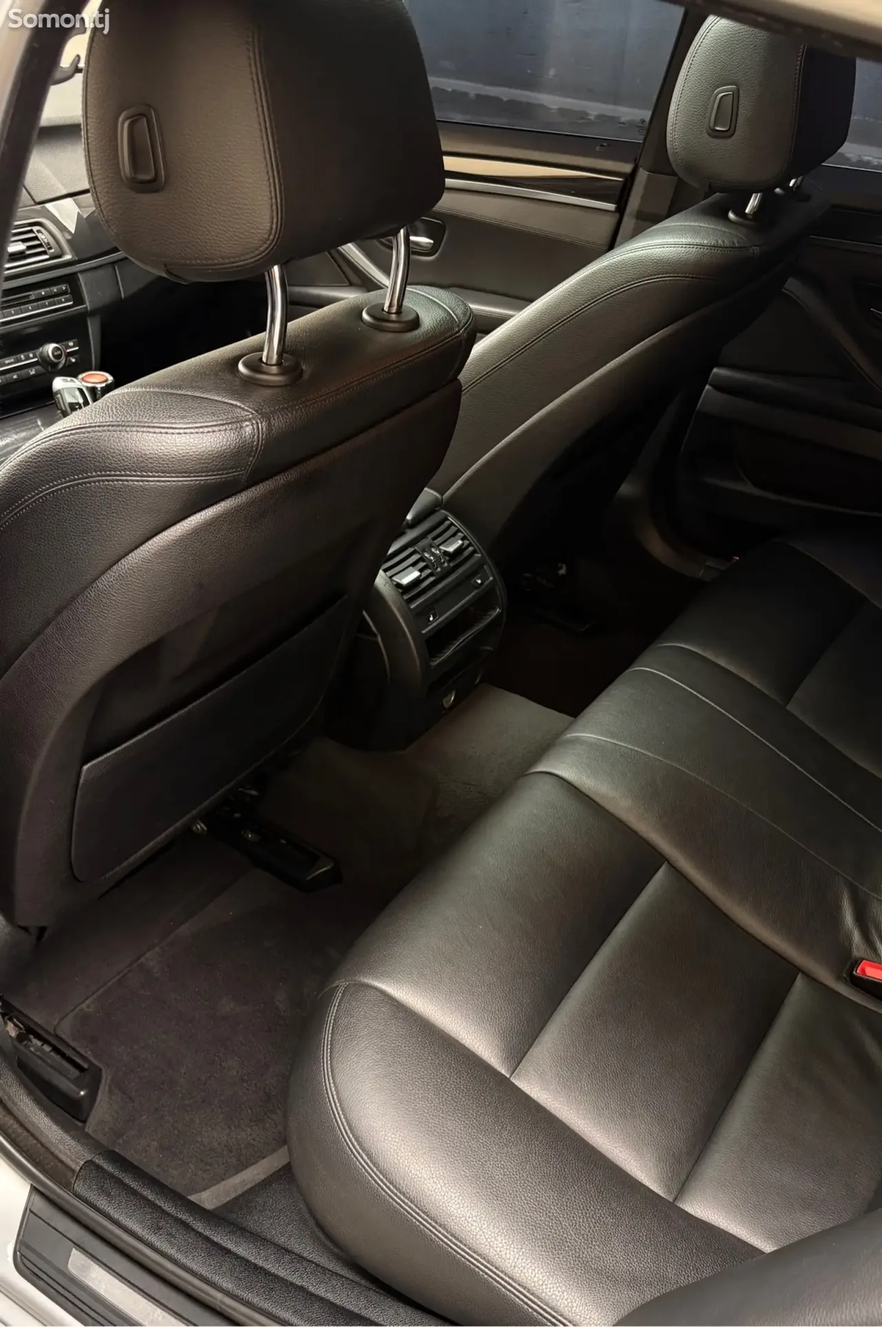 BMW 5 series 2014 · 2.0 AT