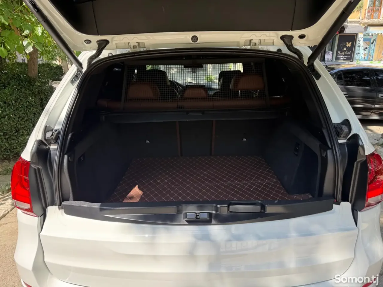 BMW X5 2016 · 3.0 AT