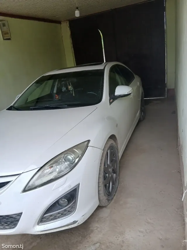Mazda 6 2010 · 2.2 AT