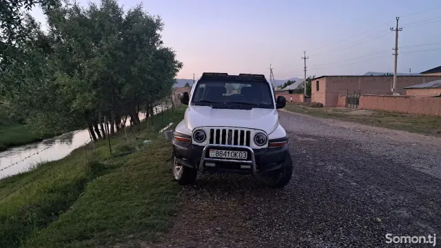 Ssang Yong Korando 2000 · 2.9 MT