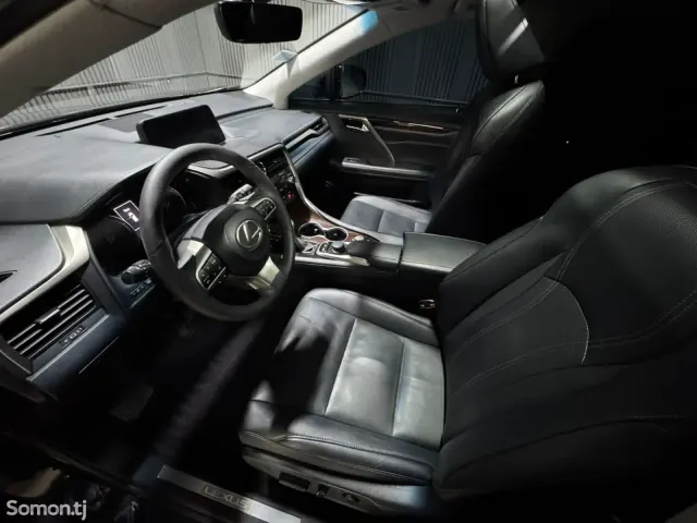 Lexus RX series 2017 · 3.5 AT