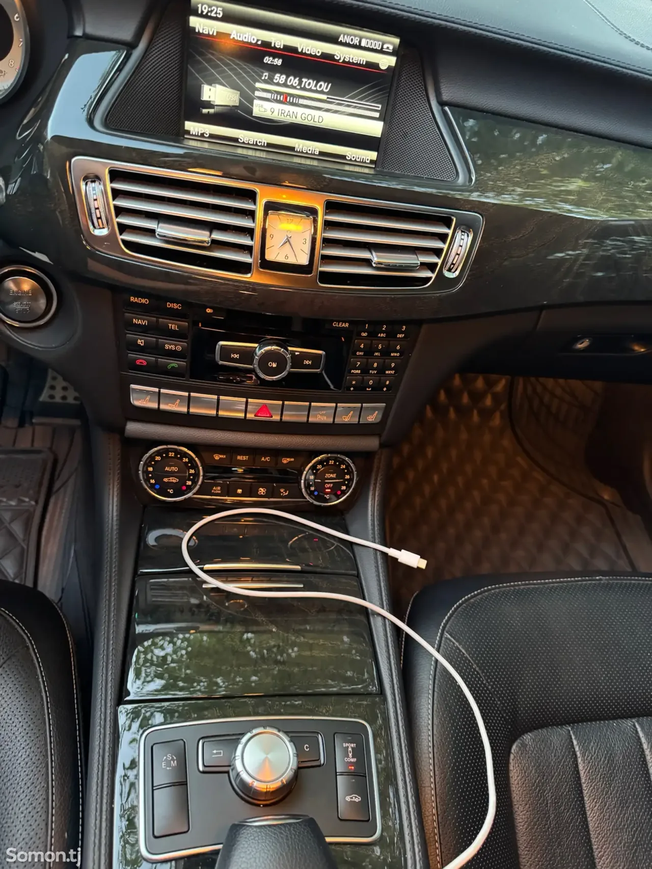 Mercedes-Benz CLS class 2014 · 3.5 AT
