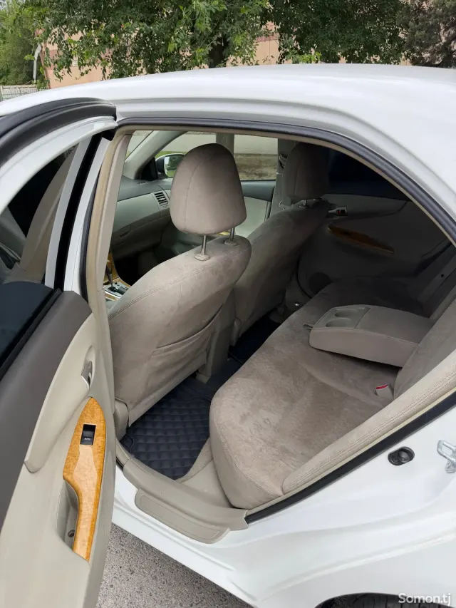 Toyota Axio 2008 · 1.8 AT