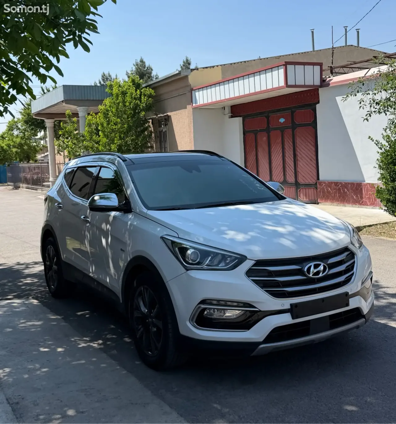 Hyundai Santa Fe 2016 · 2.0 AT