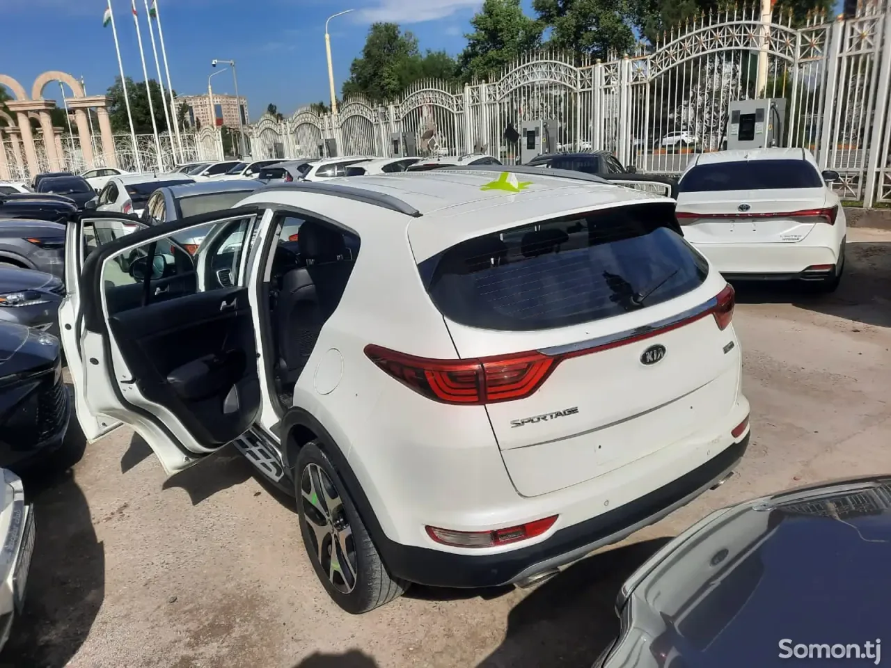 Kia Sportage 2016 · 2.0 AT