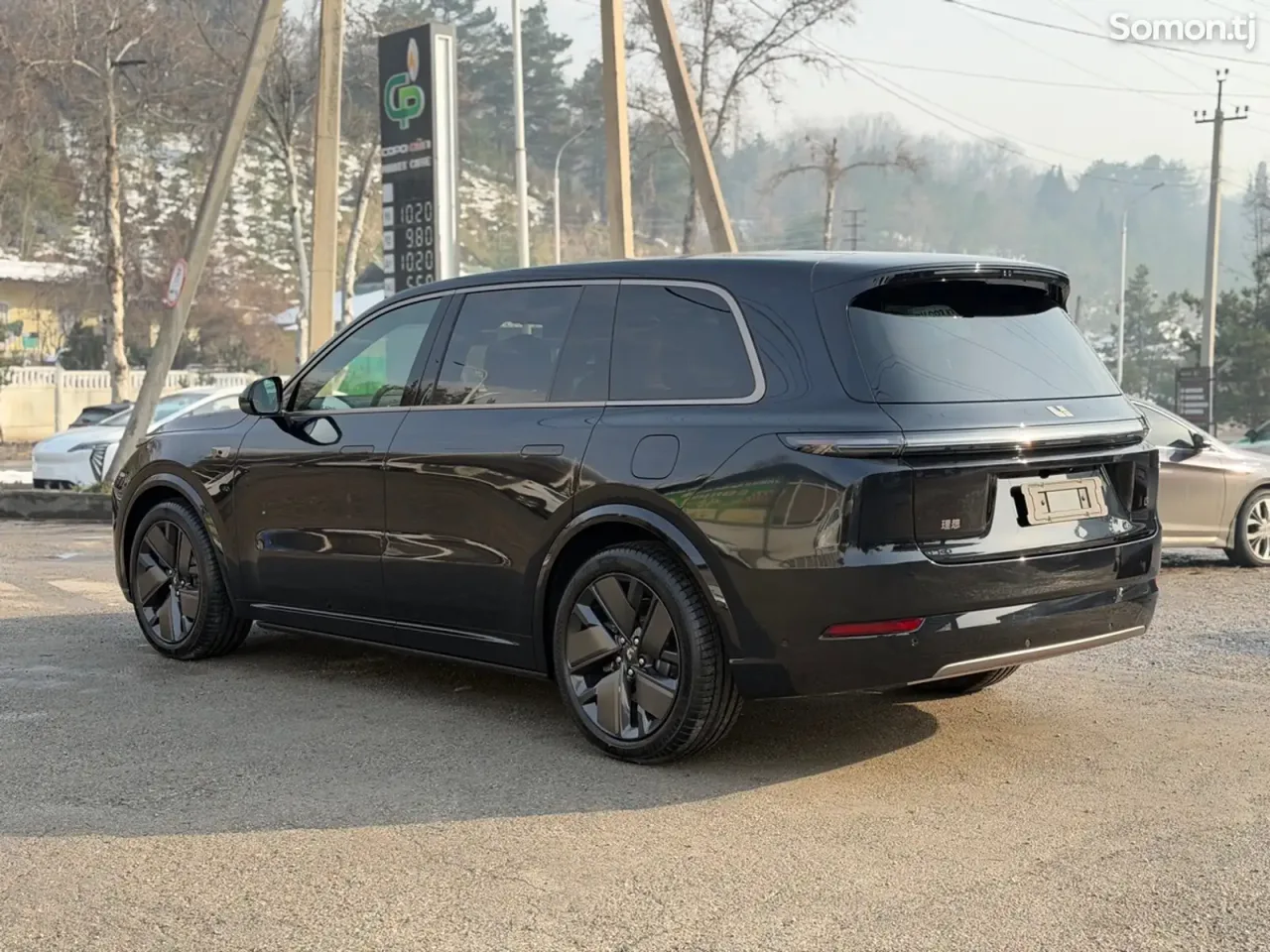 Li Auto (Lixiang) L9 2025 · 1.5 AT