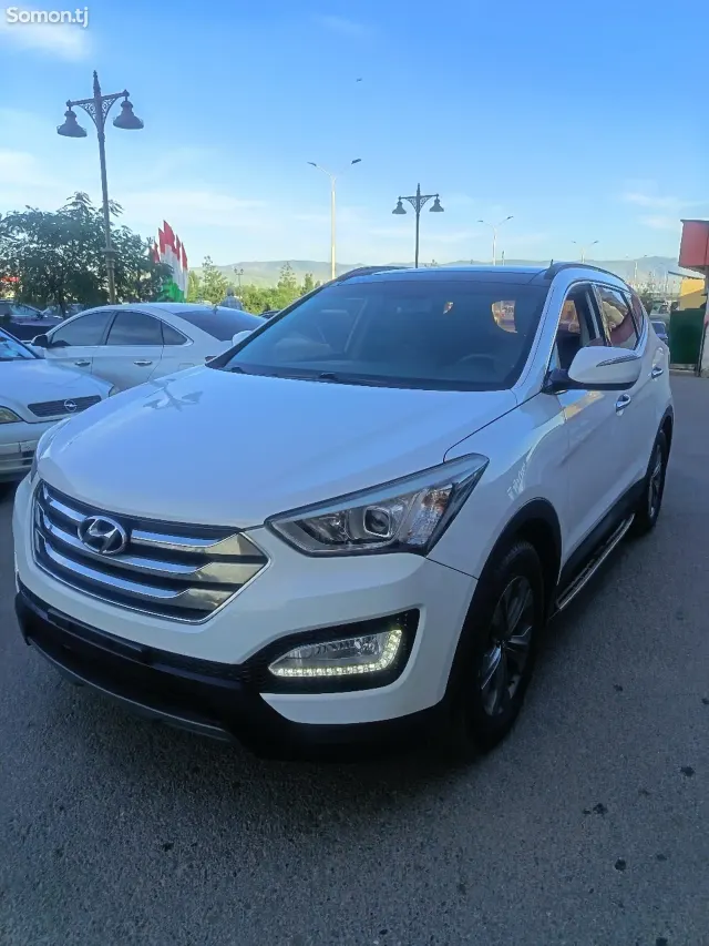 Hyundai Santa Fe 2014 · 2.4 AT