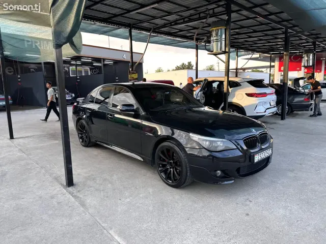 BMW 5 series 2005 · 2.5 AT