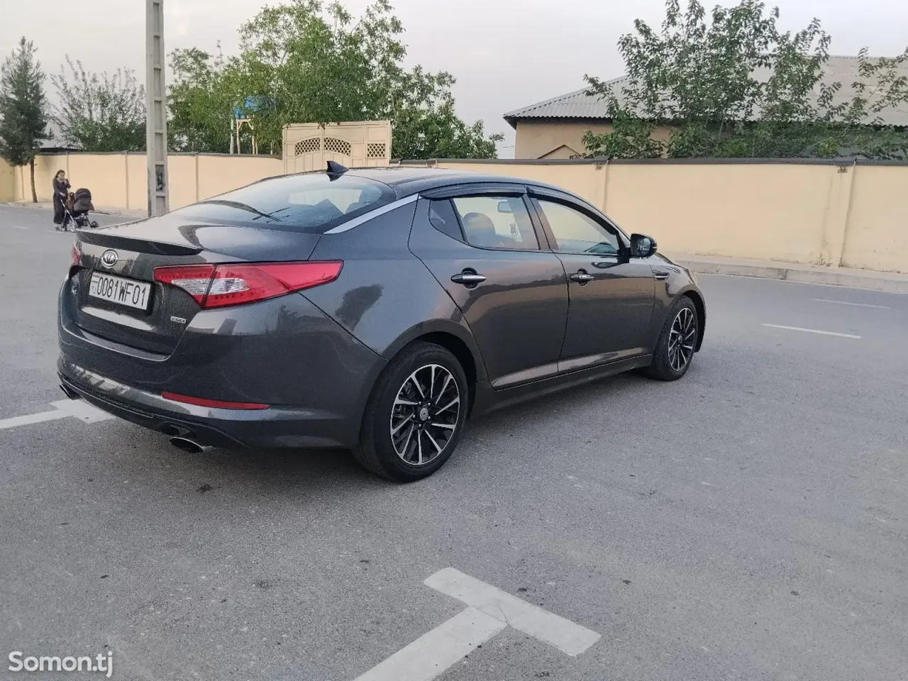 Kia K5 2011 · 2.0 AT