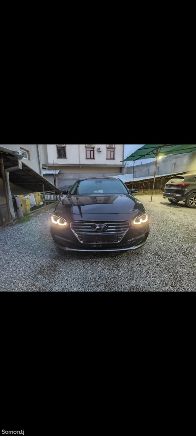 Hyundai Grandeur 2017 · 3.0 AT