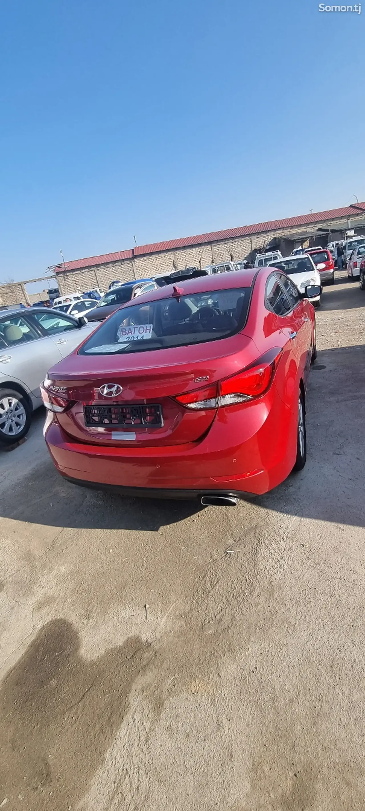 Hyundai Avante 2014 · 1.6 AT