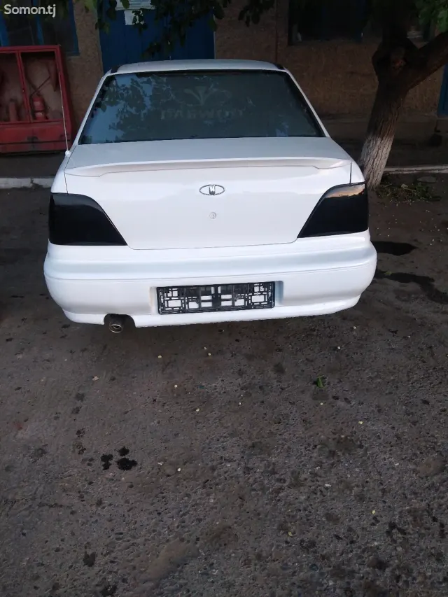 Daewoo Nexia 1996 · 1.8 MT
