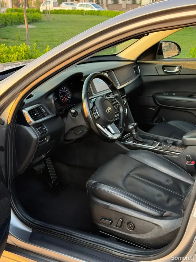 Kia Optima 2019 · 1.6 AT