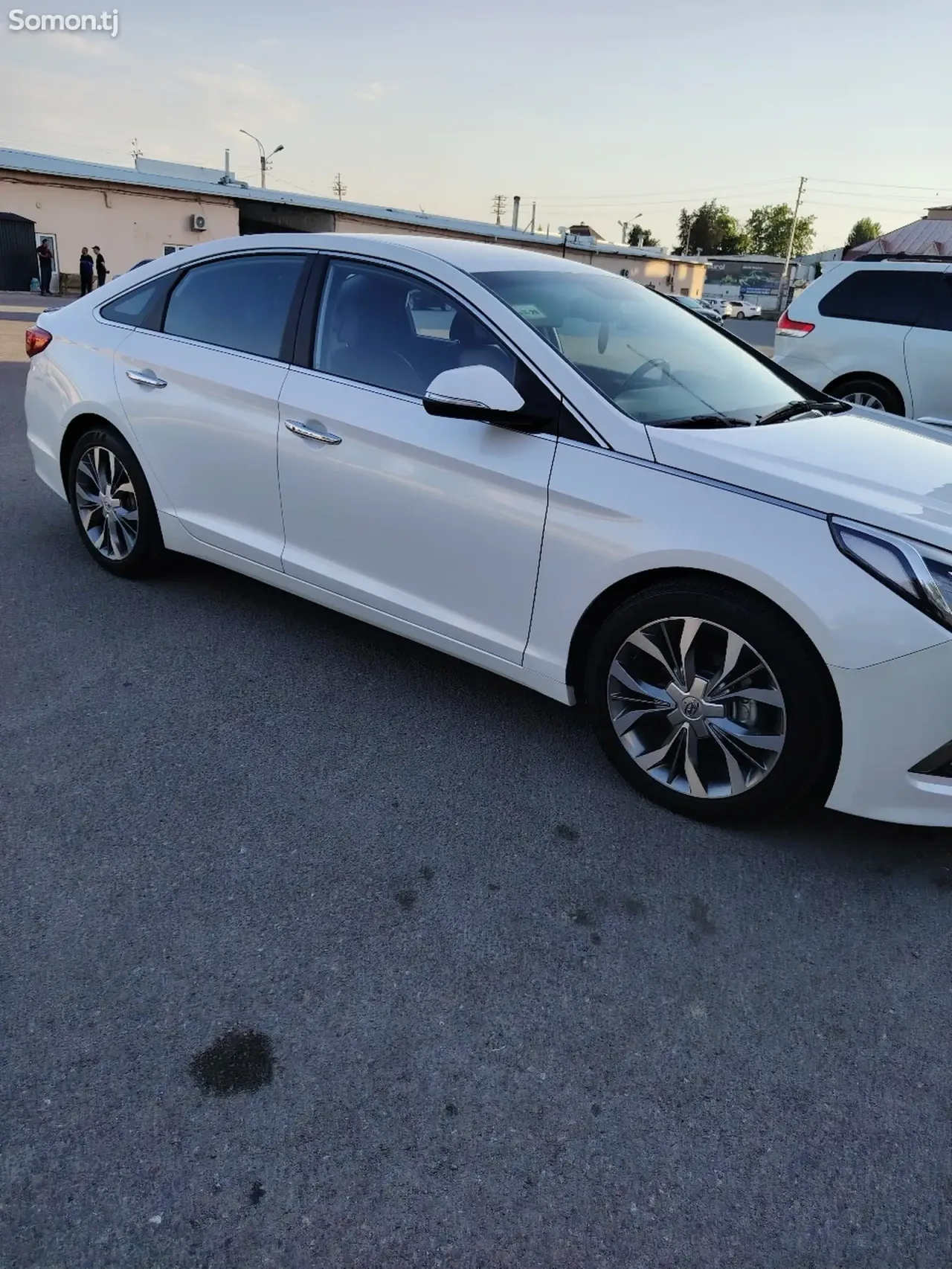 Hyundai Sonata 2014 · 2.0 AT
