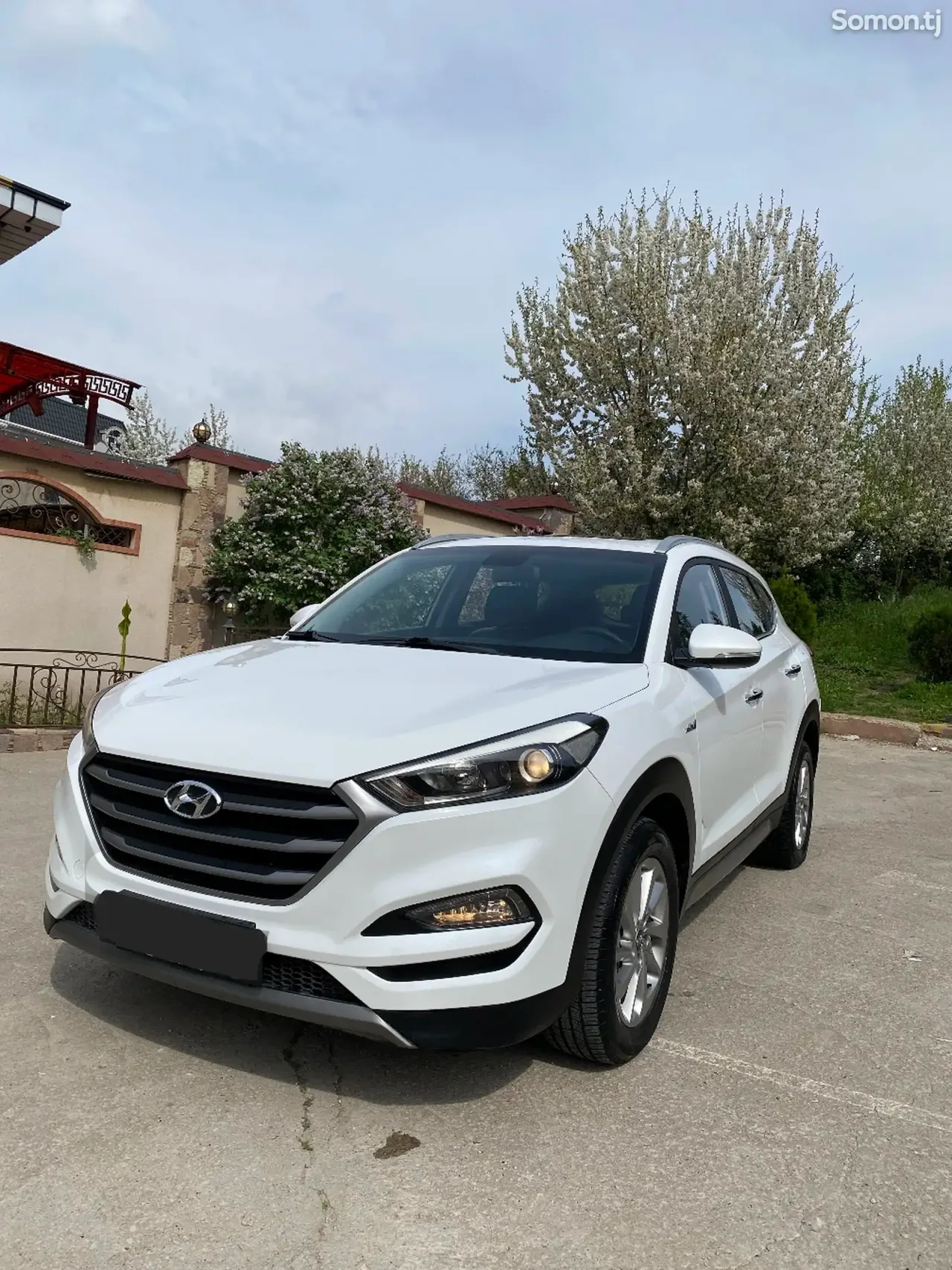 Hyundai Tucson 2016 · 1.6 AT