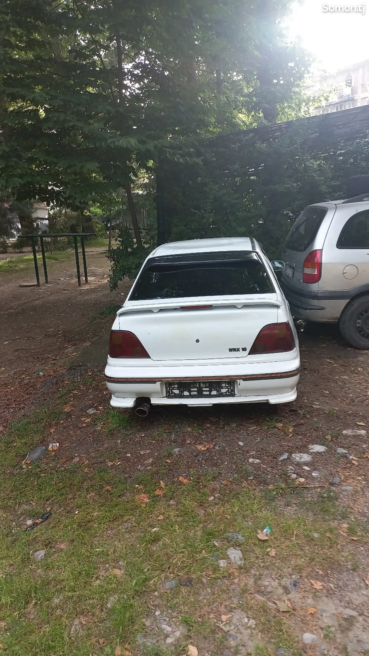 Daewoo Nexia 1995 · 1.6 MT