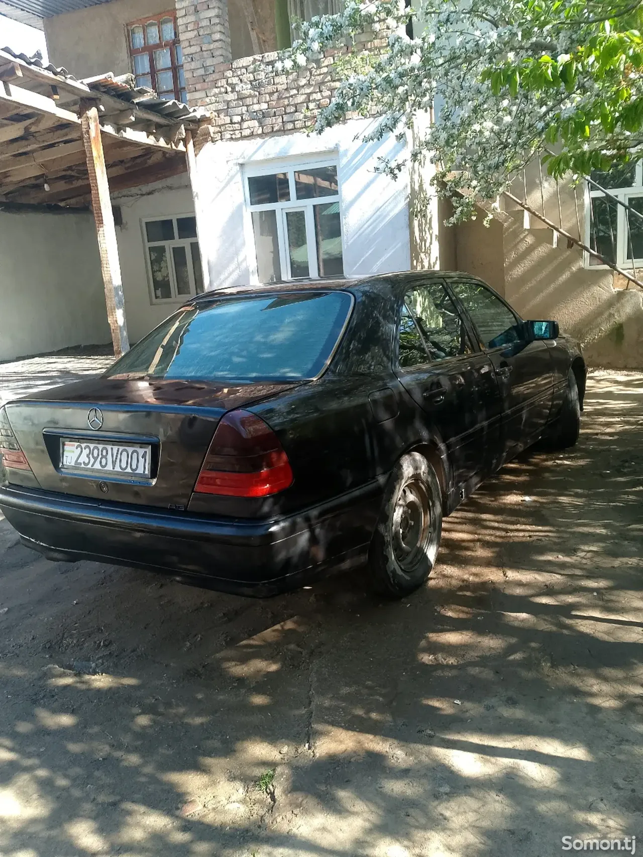 Mercedes-Benz C class 1995 · 2.0 MT
