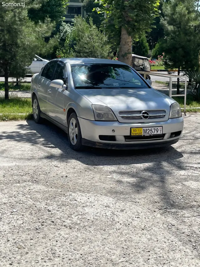 Opel Vectra C 2002 · 2.2 MT