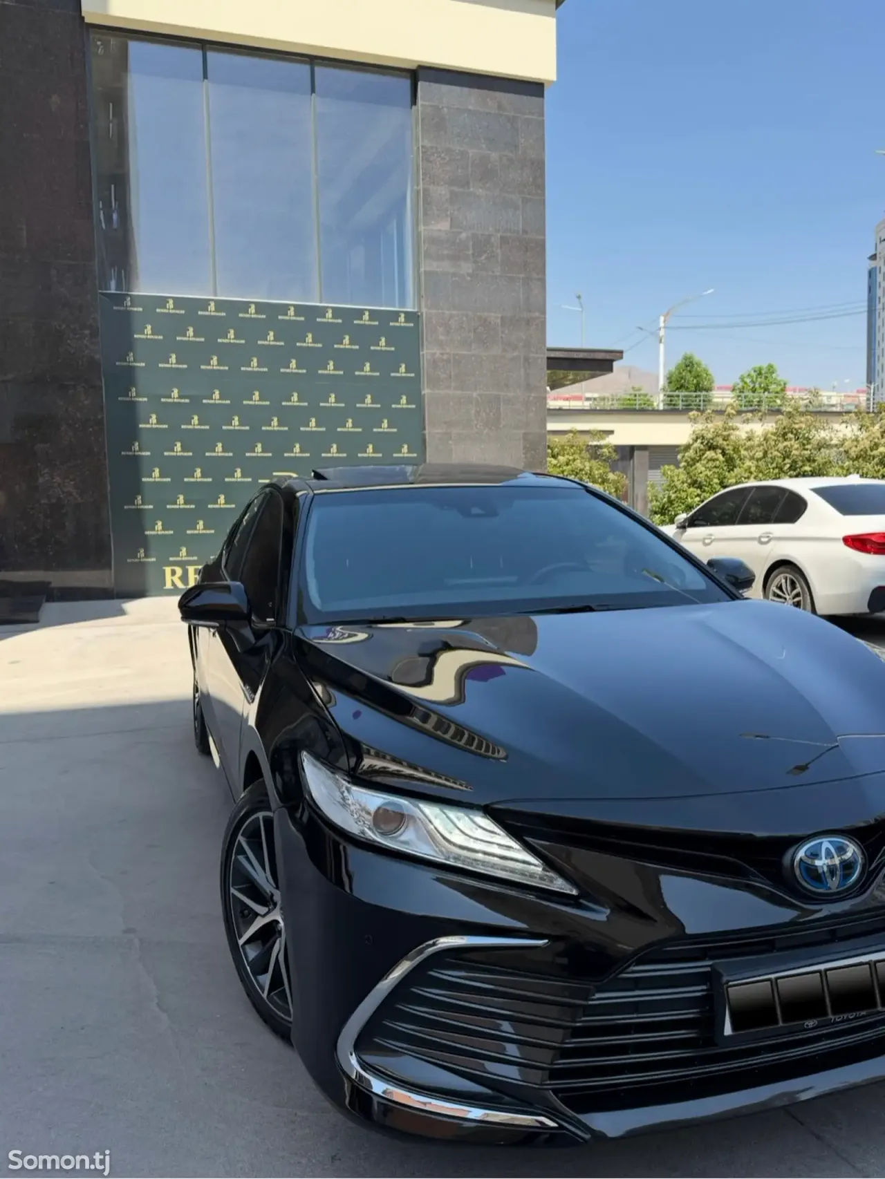 Toyota Camry 2024 · 2.5 AT