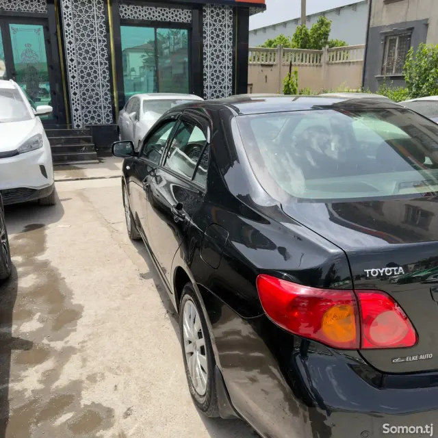 Toyota Corolla 2008 · 1.6 MT