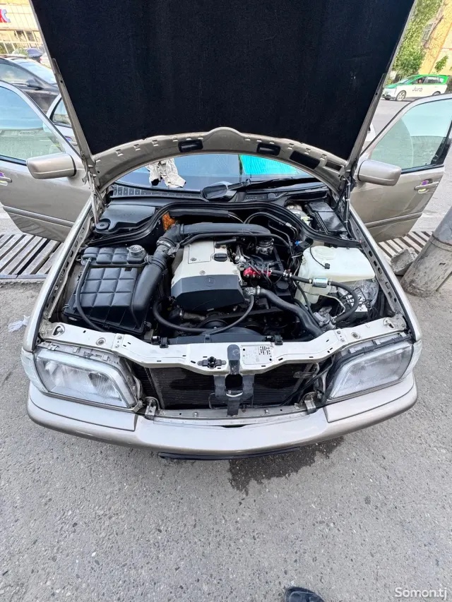 Mercedes-Benz C class 1999 · 1.8 AT