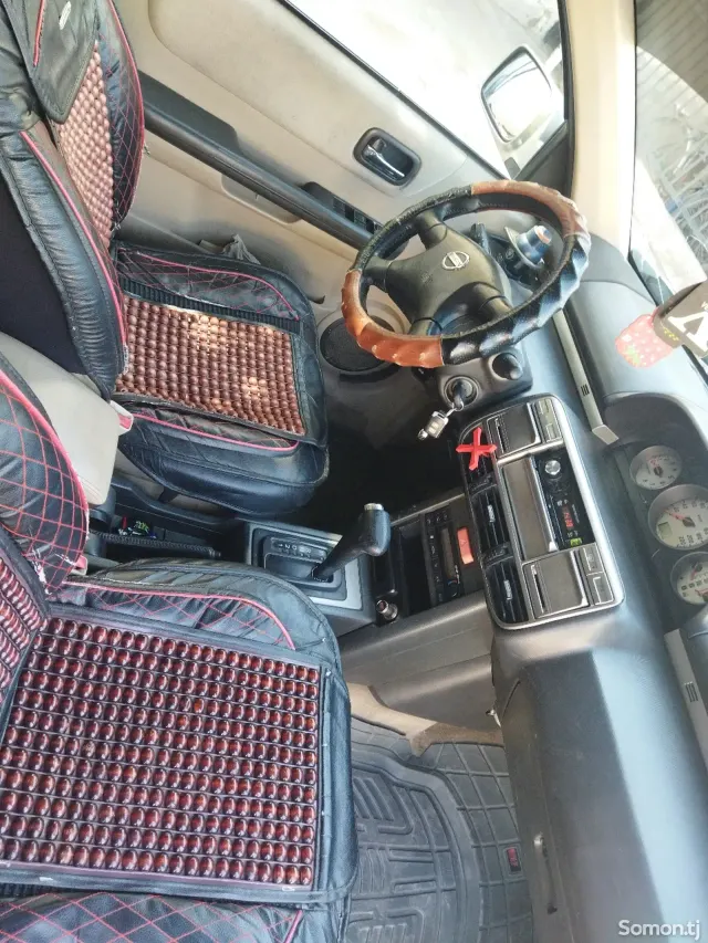 Nissan X-Trail 2004 · 2.5 AT