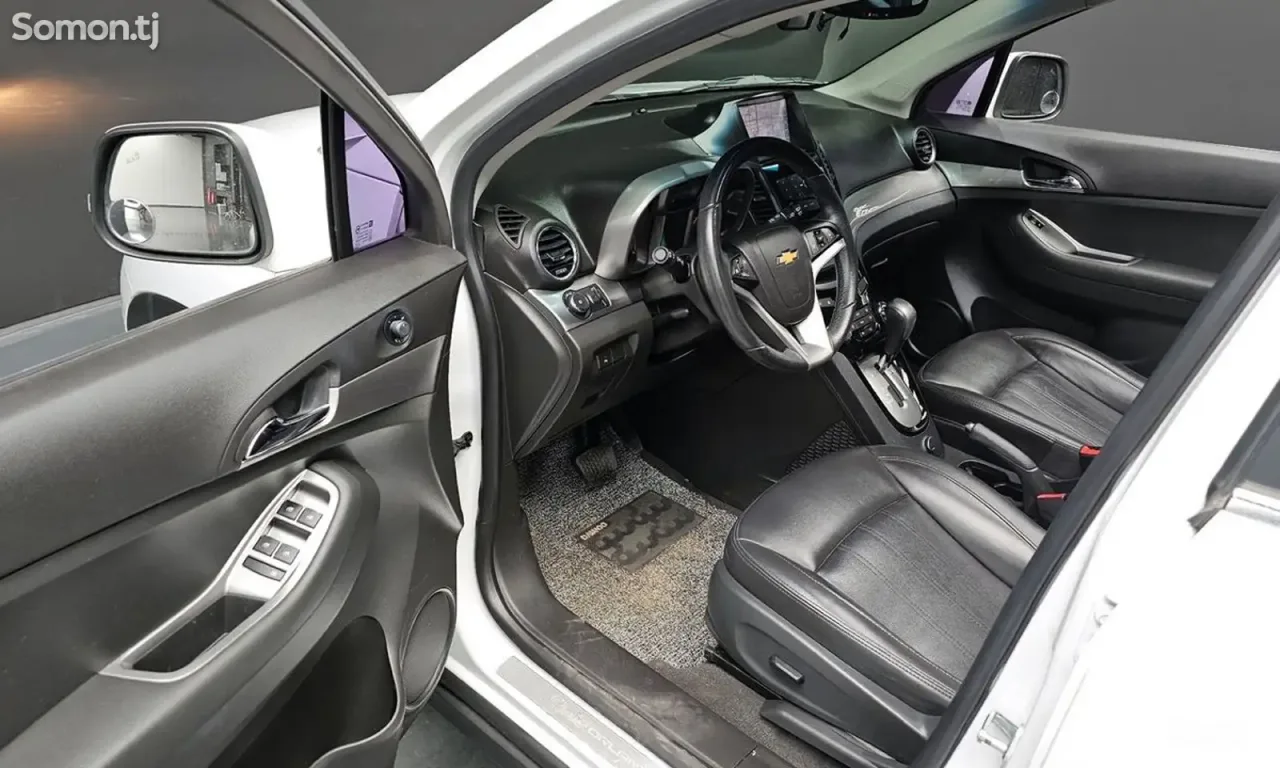 Chevrolet Orlando 2014 · 2.0 AT