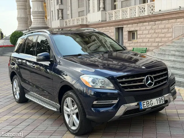 Mercedes-Benz ML class 2015 · 3.5 AT