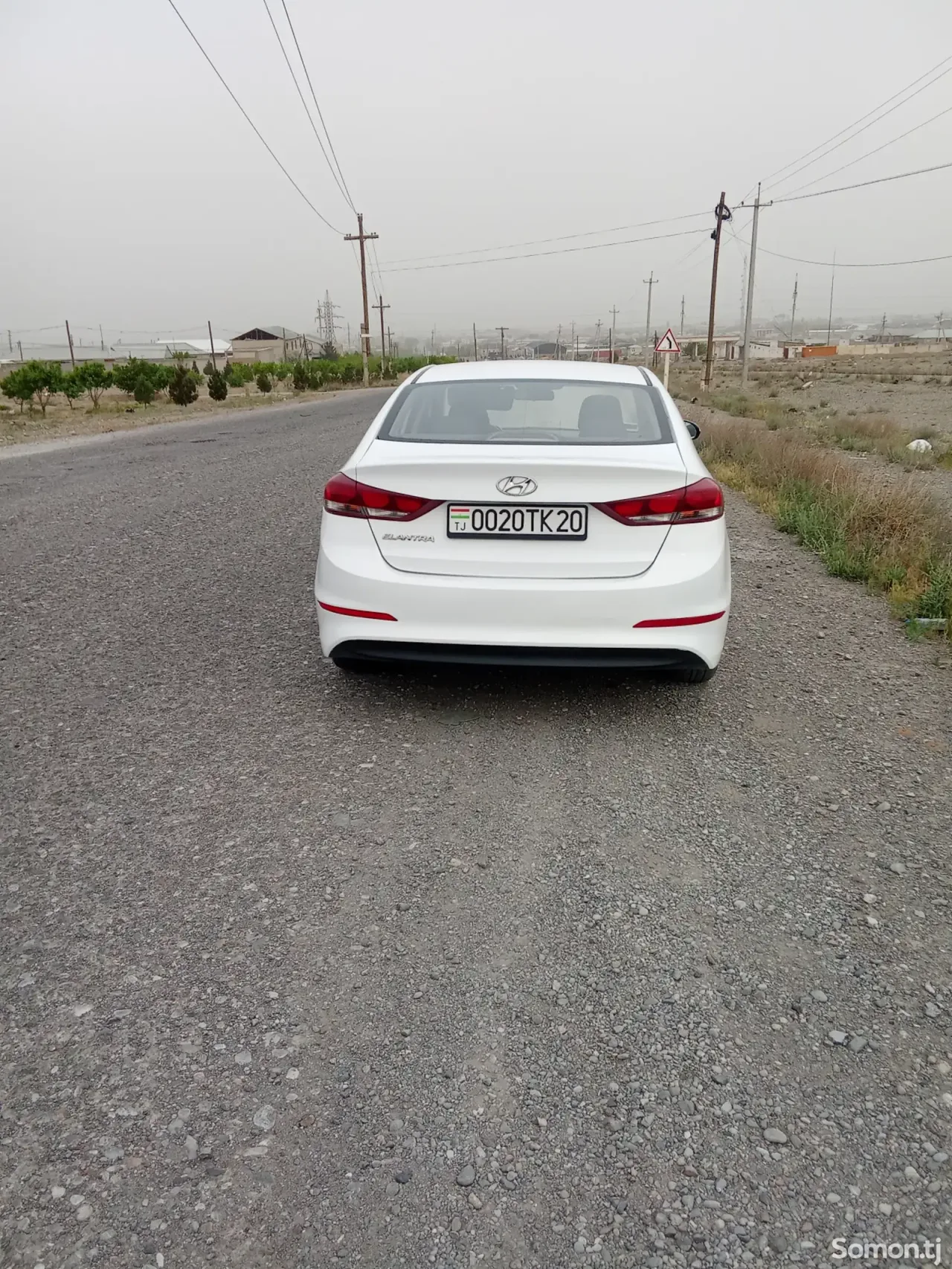Hyundai Elantra 2018 · 1.6 AT