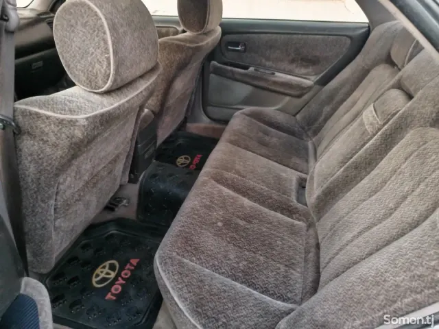 Toyota Mark II 1997 · 2.0 AT