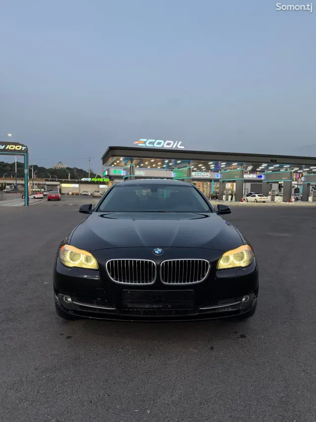 BMW 5 series 2013 · 2.0 AT