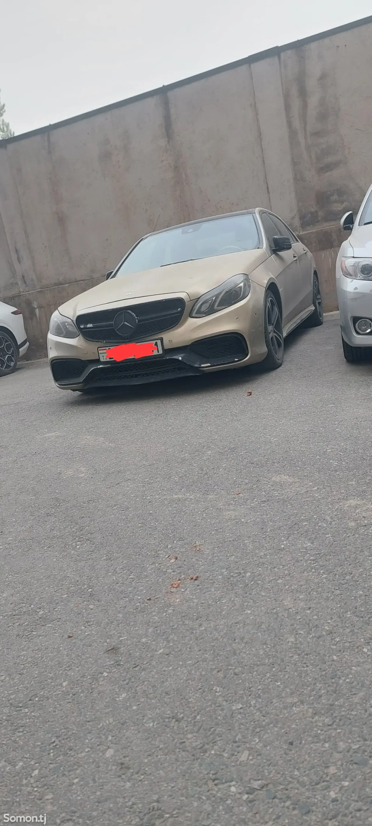 Mercedes-Benz E class 2012 · 3.5 AT