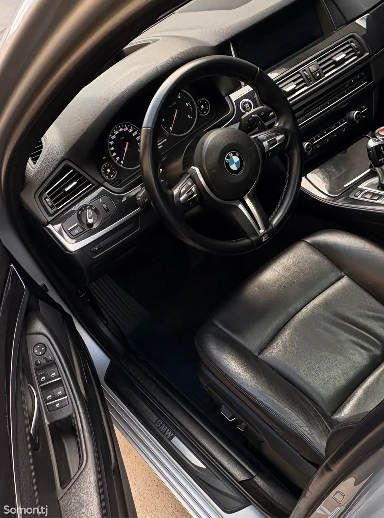 BMW 5 series 2014 · 2.0 AT