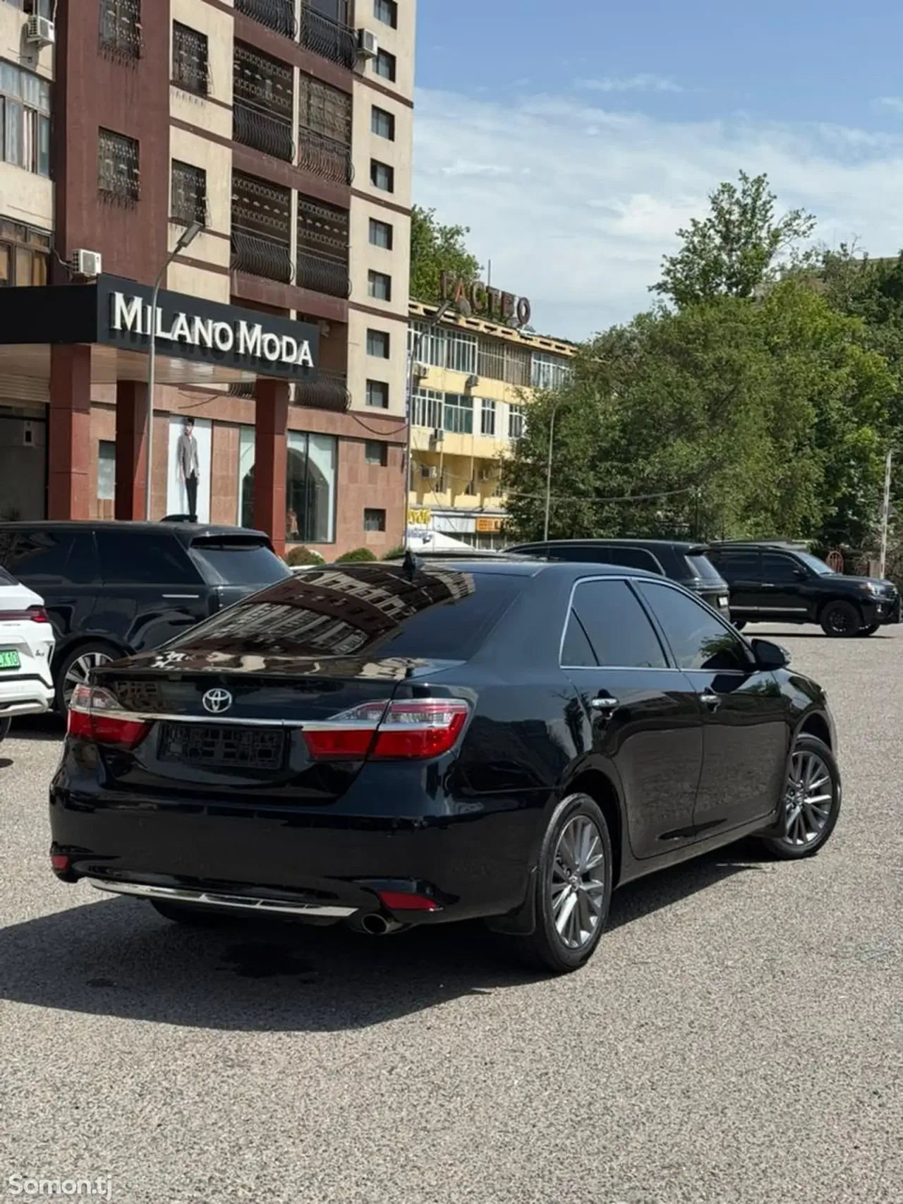 Toyota Camry 2016 · 2.5 AT