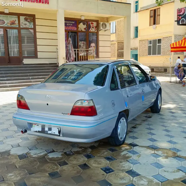 Daewoo Nexia 1996 · 1.6 MT