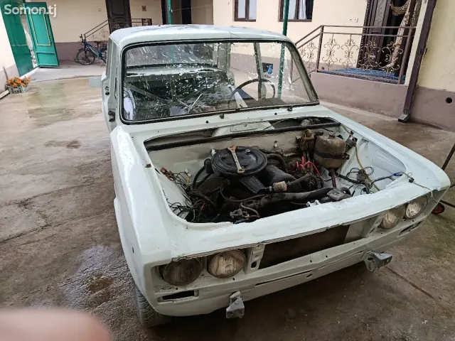 Lada (ВАЗ) 2106 1986 · 1.4 MT