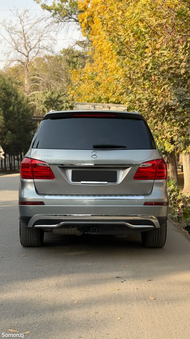 Mercedes-Benz GL class 2014 · 3.5 AT