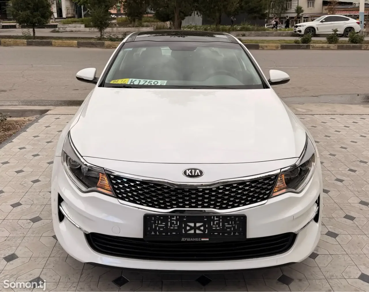 Kia Optima 2015 · AT