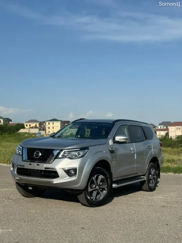 Nissan X-Terra 2026 · 2.0 AT