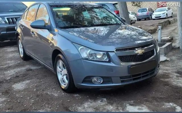 Chevrolet Cruze 2010 · 1.6 AT