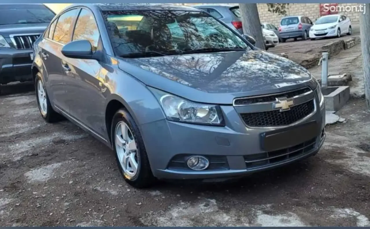 Chevrolet Cruze 2010 · 1.6 AT