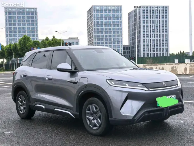 BYD Yuan Up 2025 · AT
