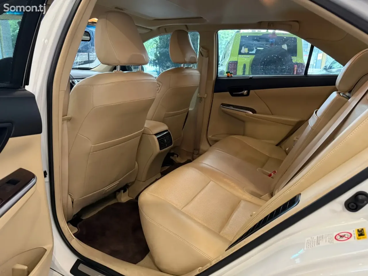 Toyota Camry 2016 · 2.5 AT
