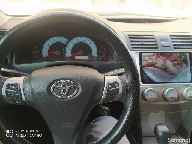 Toyota Camry 2011 · 2.5 AT