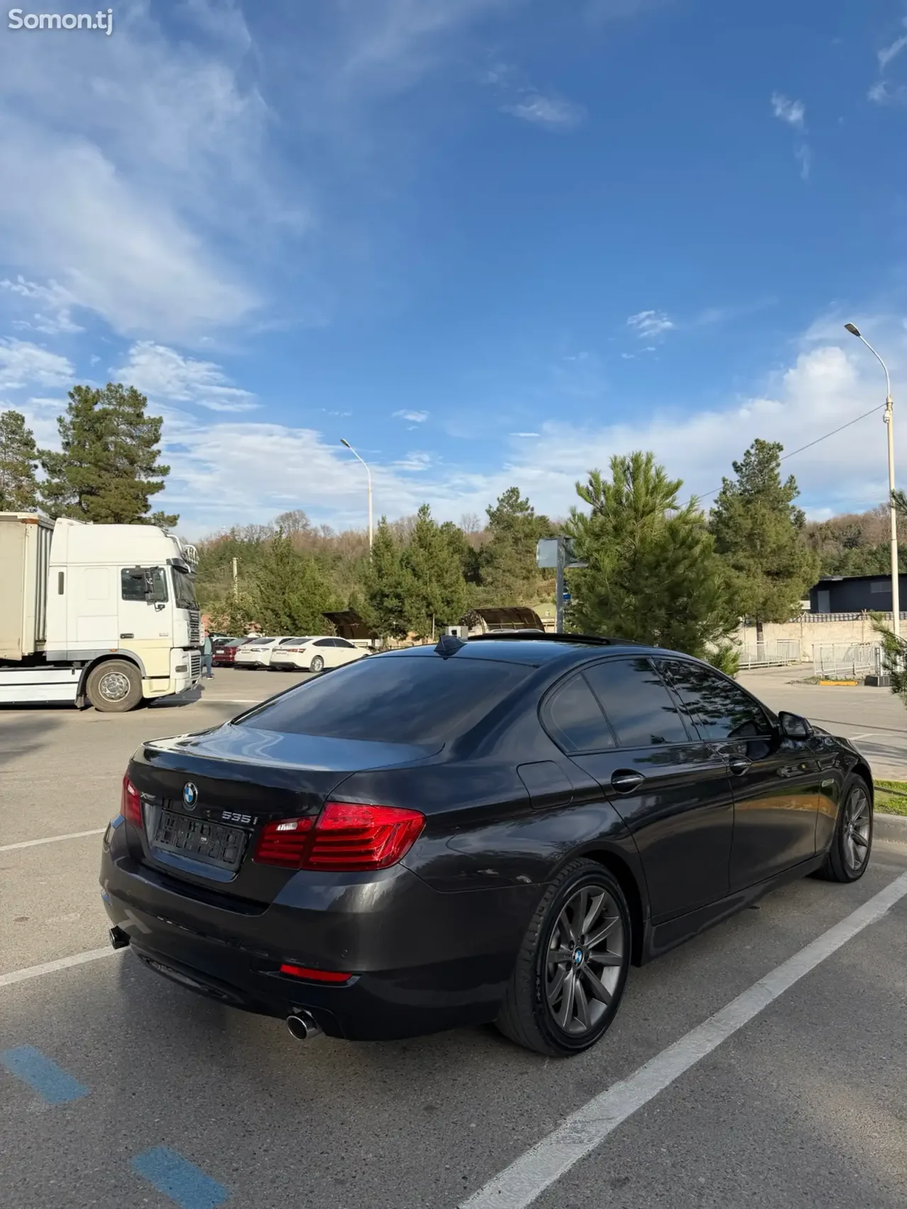 BMW 5 series 2015 · 3.0 AT