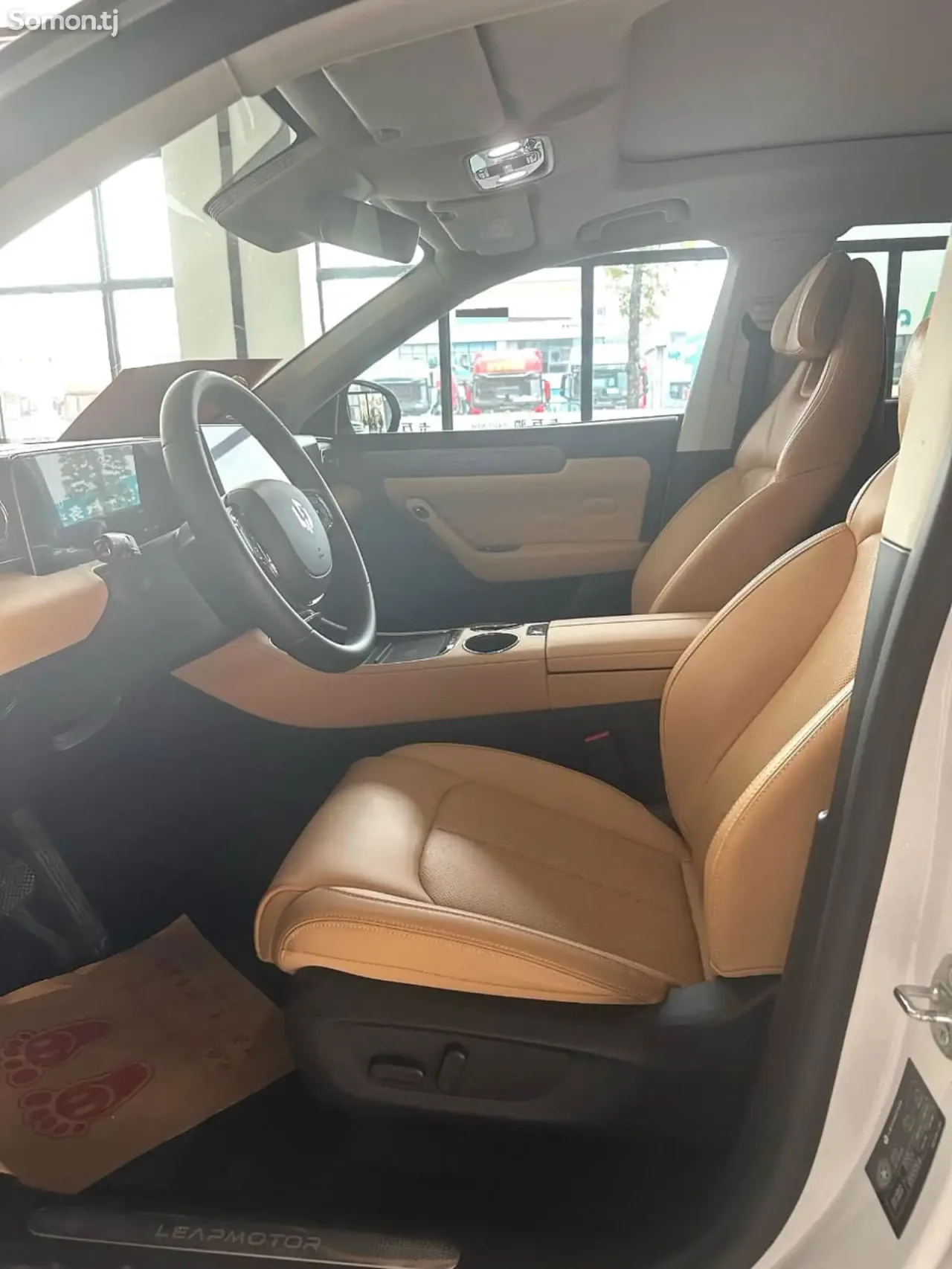 Leapmotor C11 2025 · AT