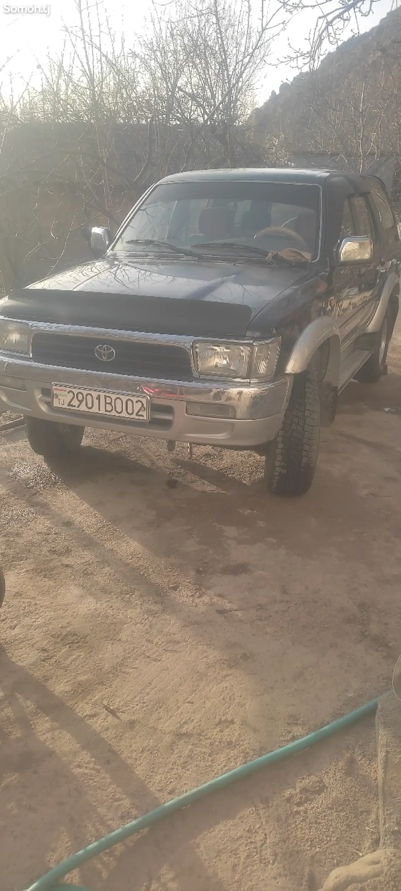 Toyota Hilux Surf 1996 · 2.0 MT